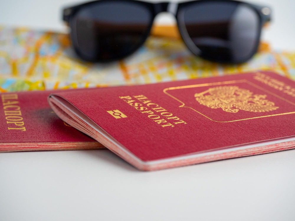 Можно ли вписать ребенка в загранпаспорт родителей в 2026 году