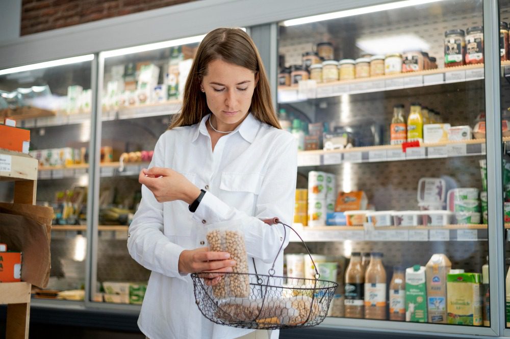 Размеры заработных плат в Пятерочке в Москве и других регионах России