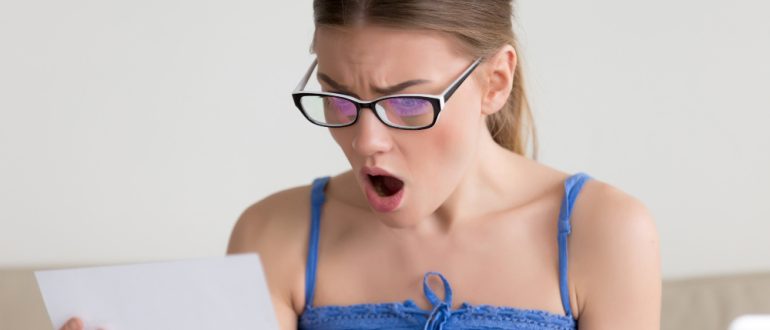 Почему могут отказать в выдаче заграничного паспорта