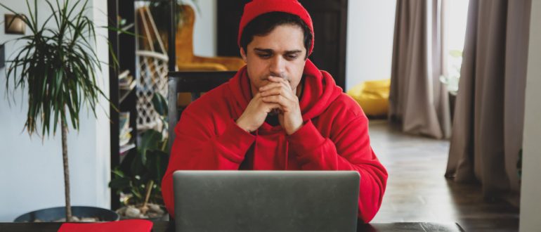 Как поменять загранпаспорт по истечению срока действия в [year] году